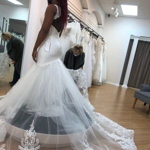 Wedding dress